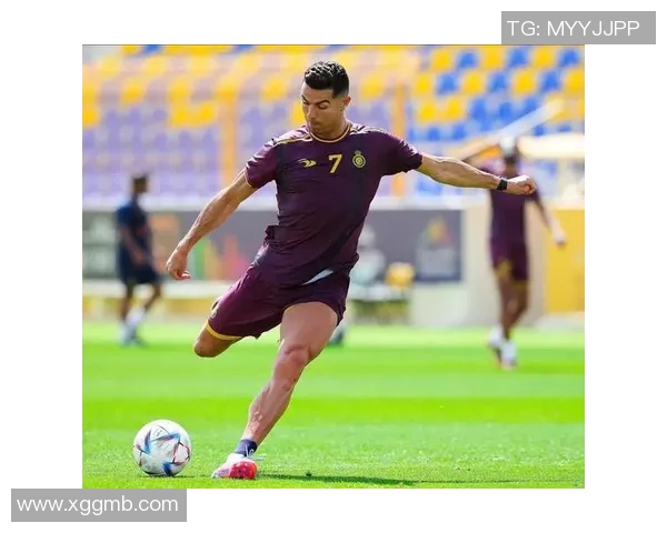 腿部力量与速度的完美结合揭秘腿最粗足球明星的训练秘诀与饮食习惯