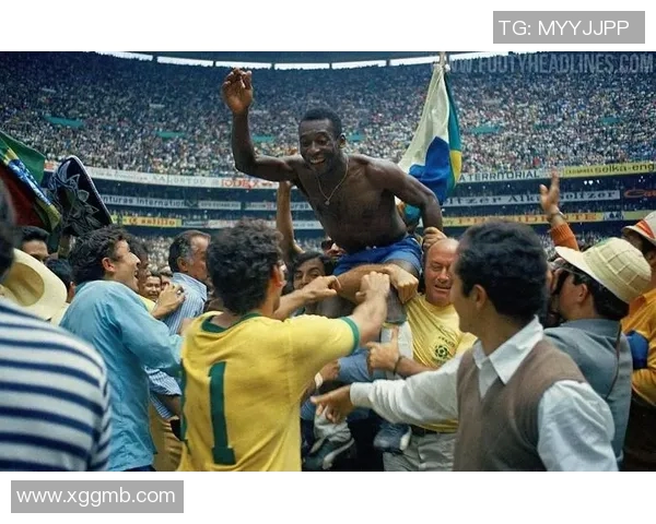 巴西足球传奇16号球衣背后的明星故事与辉煌成就 巴西足球传奇16号球衣背后的明星故事与辉煌成就