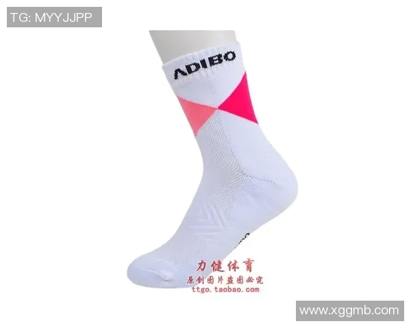 网球装备选购指南:如何选择适合的球袜提升比赛表现 网球装备选购指南:如何选择适合的球袜提升比赛表现